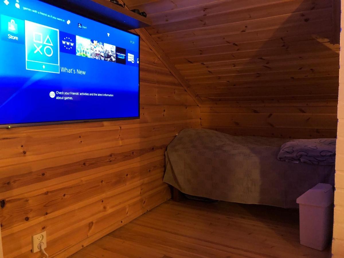Syoete Huuhkamajat Cottage Екстериор снимка