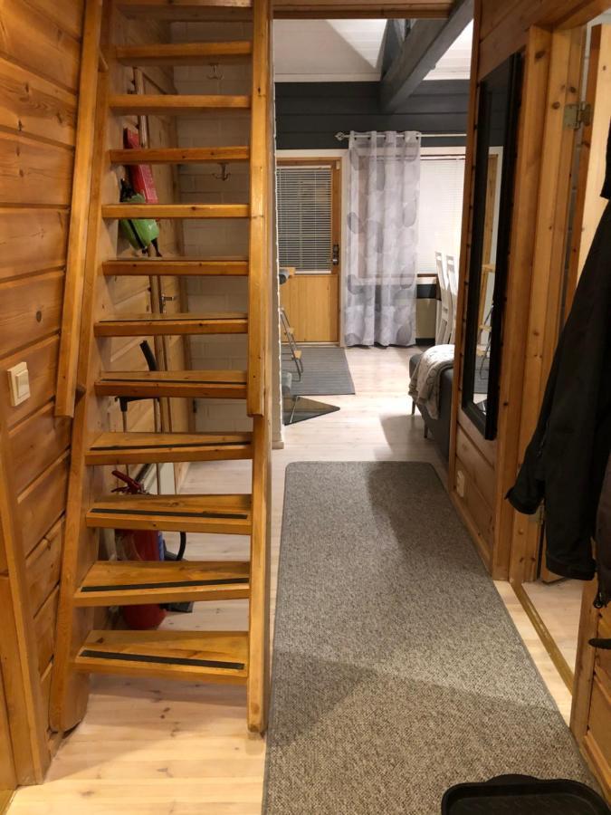 Syoete Huuhkamajat Cottage Екстериор снимка