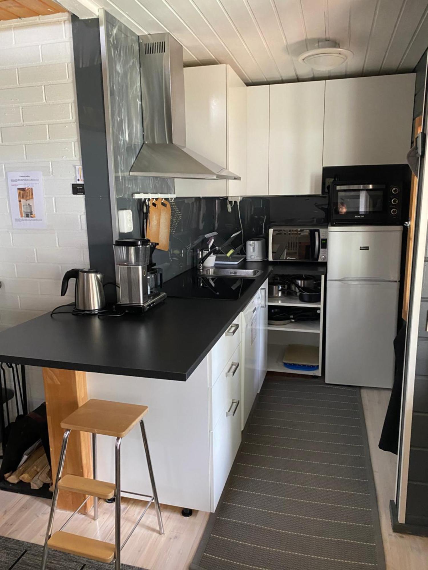 Syoete Huuhkamajat Cottage Екстериор снимка